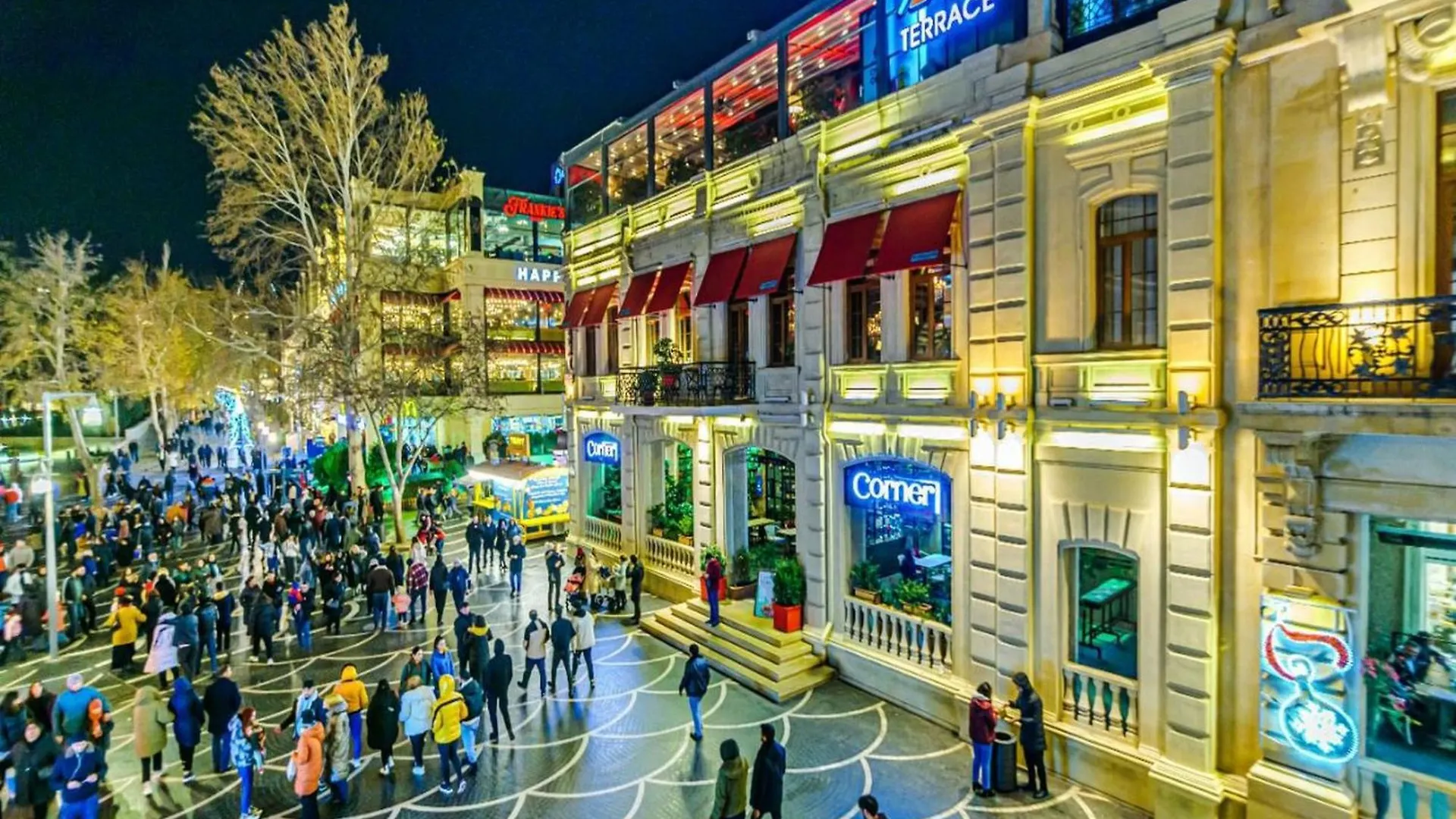 Central Avenue Apartment In Nizami Str Baku