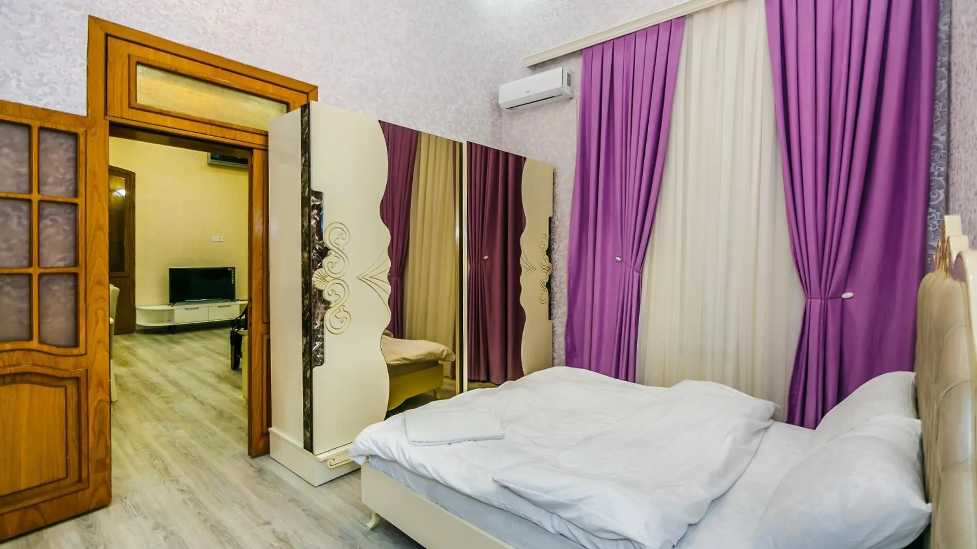 Central Avenue Apartment In Nizami Str Baku