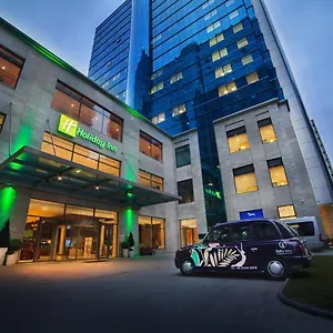 By Ihg באקו