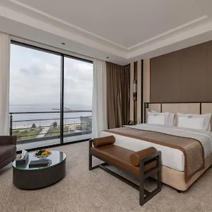 Maison Riviera Hotell